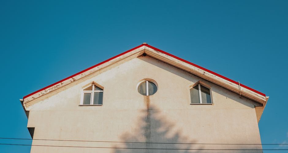 Close-up of soffit and fascia along a New Orleans home roofline
